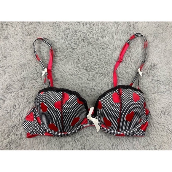 Victoria’s Secret vintage  sexy little thing heart bra - Picture 1 of 3
